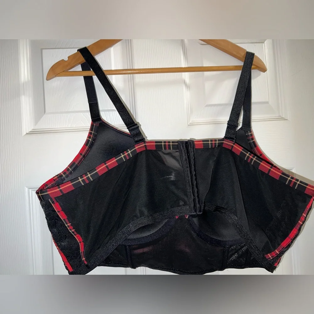 TORRID NWOT Red Black Plaid Bra 46C Push Up Plunge XO Back - Picture 2 of 5